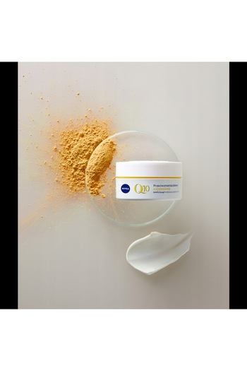 NIVEA Set 2 Face Cream Q10 Power, Anti-Wrinkle and Firmness, Day/Night, SPF15, 50ml