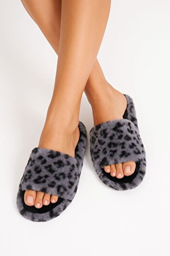 Jackers Women's Open-Front Leopard Plush Soft Silent Sole Dowry Bundle Winter House Slippers
