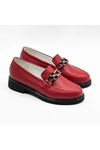 Piello Women's Loafers with Metal Chain, Red