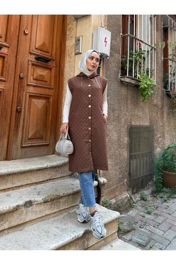 butik hira Quilted Hooded Vest