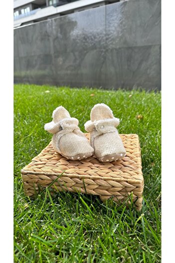 BabyDia Knitwear Heart Patterned Non-Slip Sole Booties