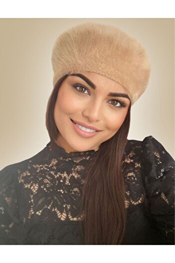 Confortino Elegant beret hat made of Angora wool - UNIVERSAL size