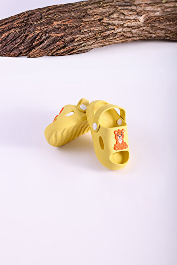 saramary Yellow Unisex Animal Figured Children's Sandals School Nursery Pool Orthopedic Anti-Slip Sandals Daily Slippers