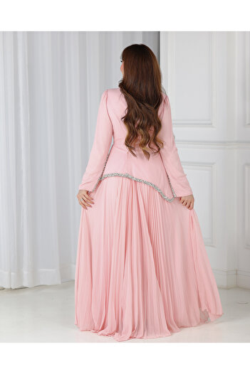 Elegant Pink crepe balloon dress with chiffon tack