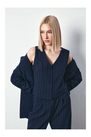 LC Waikiki Buttoned Vest - Navy Blue