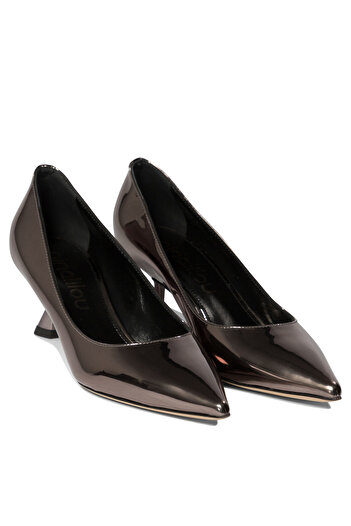 NINALILOU Pumps in mirror effect leather