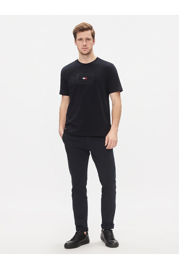 Tommy Hilfiger Men's Big Graphic Logo Regular Fit T-Shirt