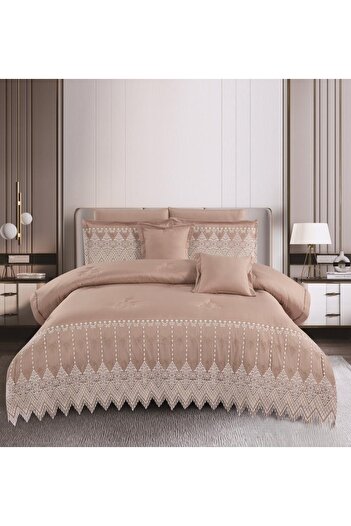 SNOOZYL Royal bridal bedspread with lace design to give you beauty and elegance