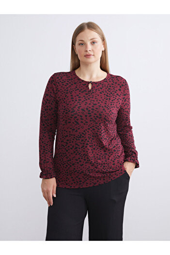 LC Waikiki Red Plus Size Crew Neck Patterned Blouse