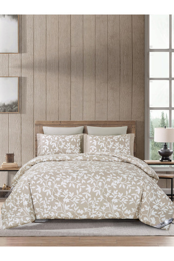Donetella 4-Piece Comforter Set - Queen Size 180x240cm, Printed, All Season, Microfiber, 350 GSM Filling.