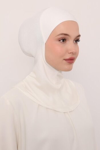 Luna Nueva Combed Cotton Lycra Full Coverage Sports Necklace Style Bonnet