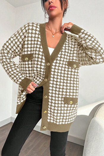 H&E LUXURY DESIGN Women's Stylish Houndstooth Pattern Soft Textured Oversize Buttoned Cardigan