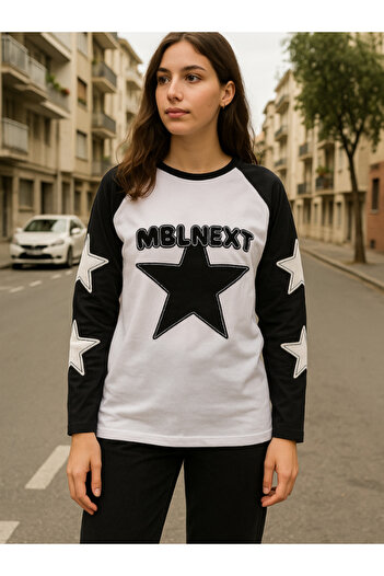 Chirkef Unisex Long Sleeve Oversize T-Shirt with Front and Sleeve Print Strr