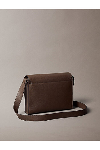 Calvin Klein Men's Micro Pebble Messenger Crossbody Bag