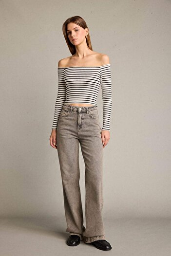 DeFacto Off-The-Shoulder Striped Long-Sleeved Blouse G5053Ax25Wn