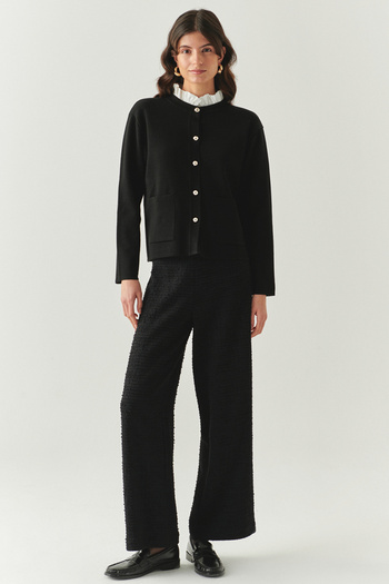Exquise Long Sleeve Regular Knitwear Black Cardigan with Detachable Collar and Pockets