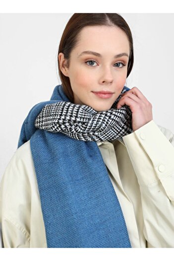 Tuva Double-Sided Crowbar Shoulder Shawl - Indigo-