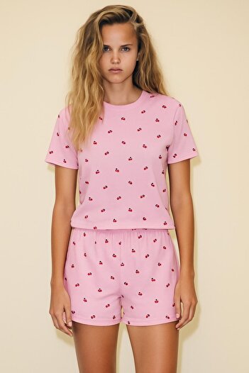 HAKKE Cherry Patterned T-Shirt Shorts Set