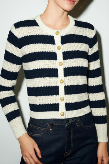HAKKE Stylish Thick Buttoned Striped Knitwear Cardigan