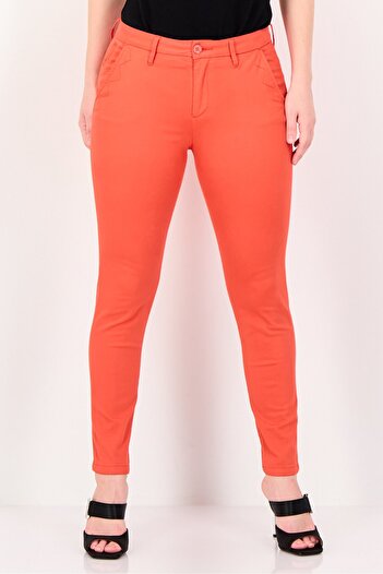 Reiko Women Cropped Fit Solid Chino Pants, Red
