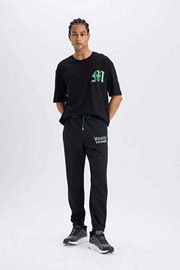 DeFacto D6692 Black Defactofit Nba Milwaukee Bucks Thick Jogger Sweatpants Standard Fit with Pockets Waist