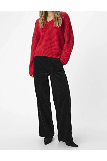 Object sweater, red
