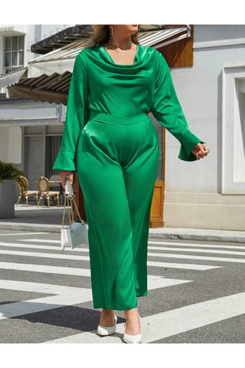 SHEIN Curve+ set, green
