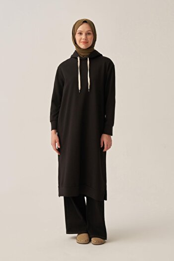 ALLDAY Black-Eyed Hooded Lycra Long Sweatshirt with Pockets