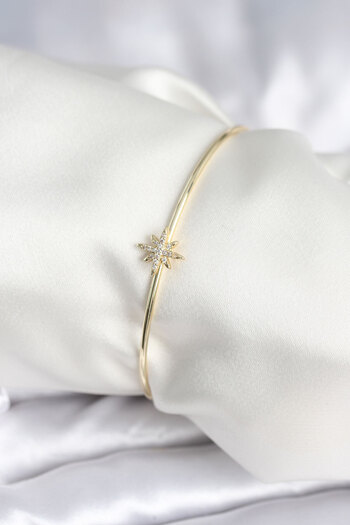 BESKAR Polar Star Figure Brass Gold Color Women's Bracelet
