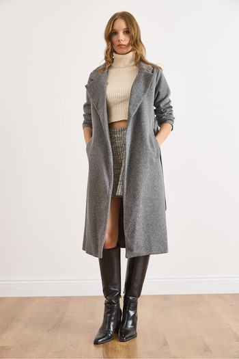 Olalook Women's Smoked Belted Lined Premium Cashmere Coat with Pockets Kbn-19000013