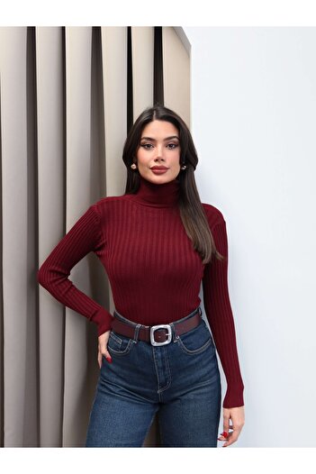 ESRAHELVACI Ribbed Turtleneck Sweater