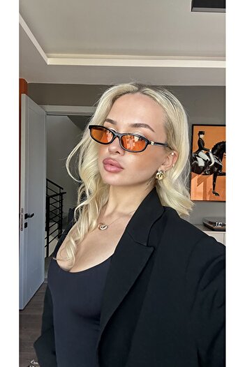 TomyHelf Black Frame Orange Glass Gold Detailed Geometric Sunglasses