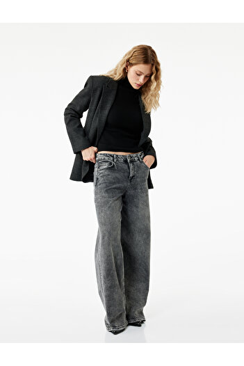 Koton Cotton Loose Fit Buttoned Pocket Washable Jeans - Loose Straight Fit Jeans