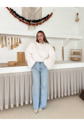 GM Butikk Women's Faux Fur Plush Short Sweater Women's Sweater