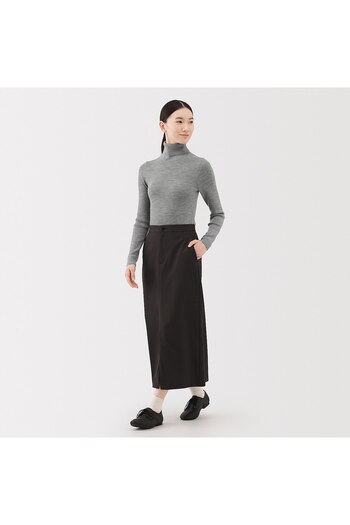 Muji Washable High-Gauge Ribbed Turtle Neck Sweater
