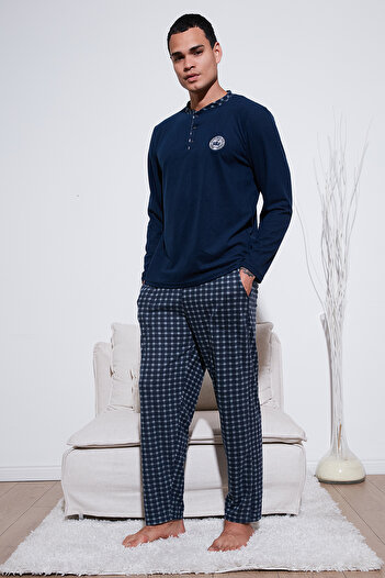 Buratti Plaid Soft Textured Regular Fit Long Sleeve Pajama Set Men's Pajama Set 609611030