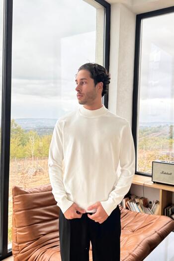 Flaw Wear Turtleneck Basic Knitwear Sweater