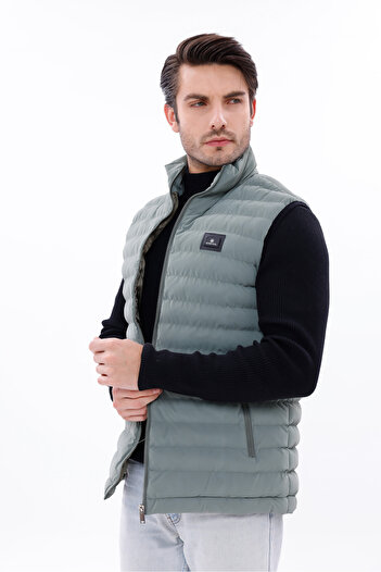 freemen Men's Nova Fabric Puffer Vest Lightweight Padded Zippered Pockets Water Repellent Comfortable Fit