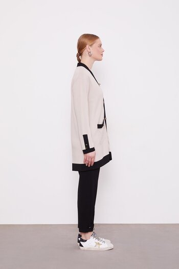 Levidor Beige-Black Ribbed Button Detailed Cardigan Set