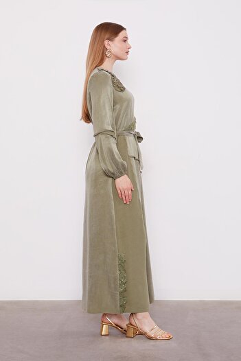 Levidor Green Lace Trimmed Cupra Dress