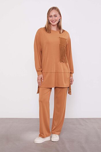 Levidor Camel Straw Tassel Detailed Double Suit