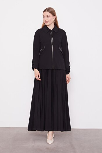Levidor Black Stone Collar Detail Pleated Skirt Set