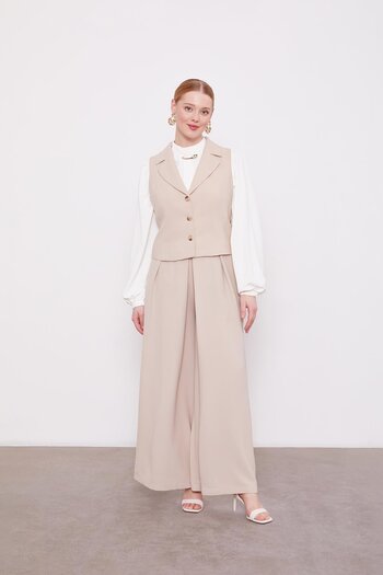 Levidor Beige Pleated Detailed Two-Piece Set