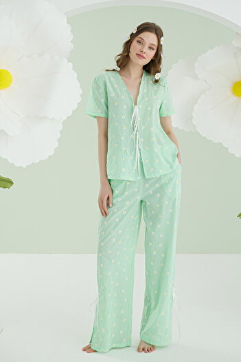 NBB Green Daisy Patterned Front Tie Pajama Set