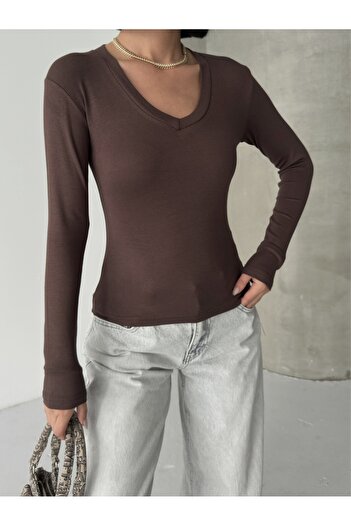 BEJNA Women's Soft Touch Crew Neck Finger Detail Blouse