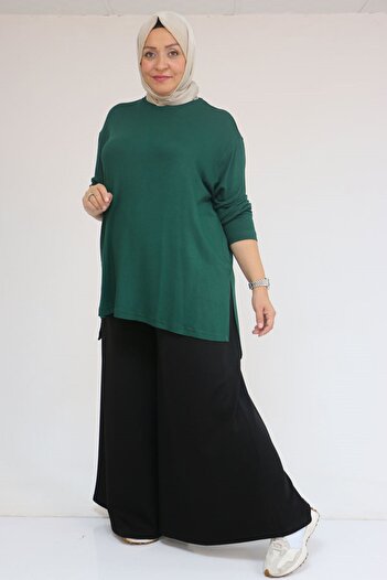 Eslina 58119 Plus Size Strawberry Tunic with Side Slits - Emerald