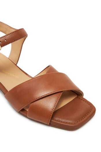 CLARKS Γυναικεία Σανδάλια καφέ CLARKS-26181346 ΑΝΘΡΑΚΙ ΔΕΡΜΑΤΙΝΟ