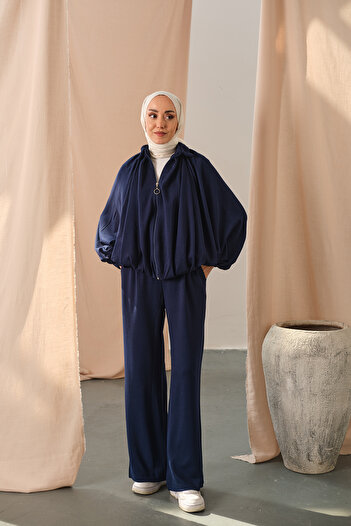 LOCCO Women's Batwing Sleeve Flared Suit Navy Blue