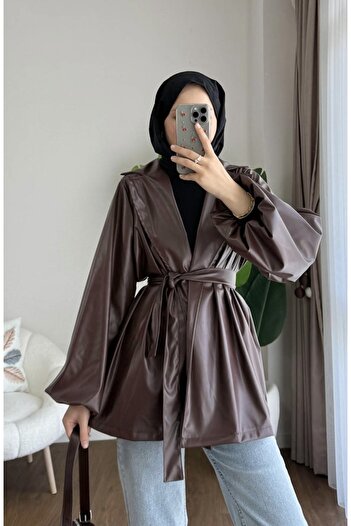 Chef d'atelier Women's Balloon Sleeve Belted Leather Trench Coat