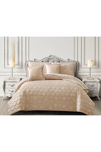 SNOOZYL Double bed sheet made of soft velvet to give you warmth and comfort
